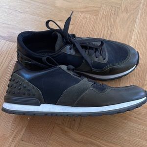 Tod’s Mens Suede and Leather sneakers in Army Green and Black